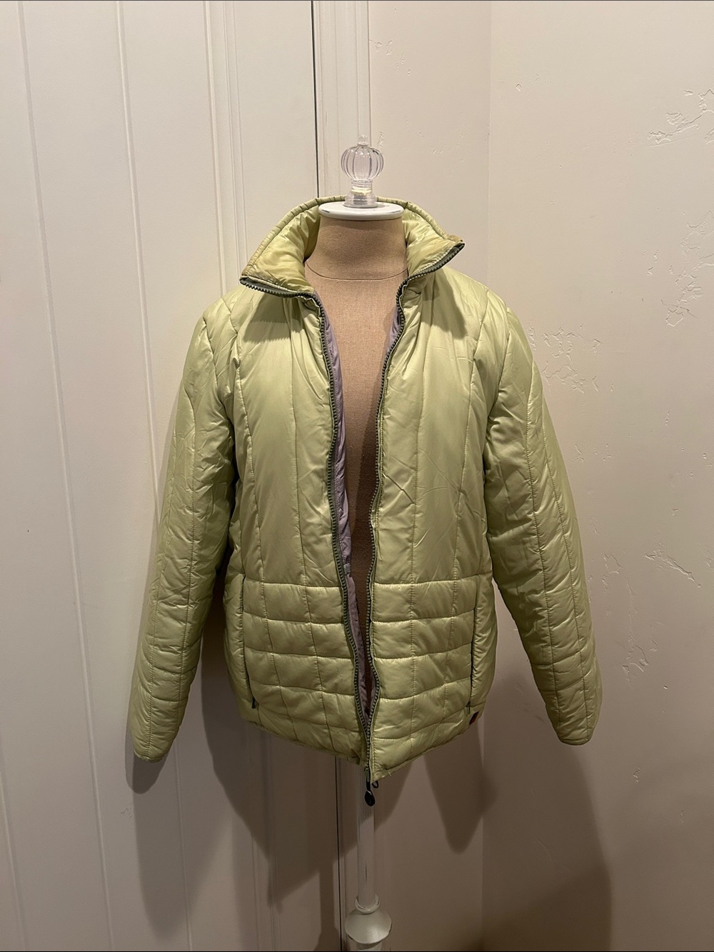 Woolrich Women’s Quilted Puffer Insulation Jacket